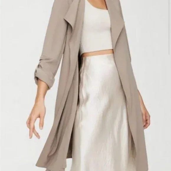 Aritzia Babaton Quincey Jacket - Picture 7 of 7